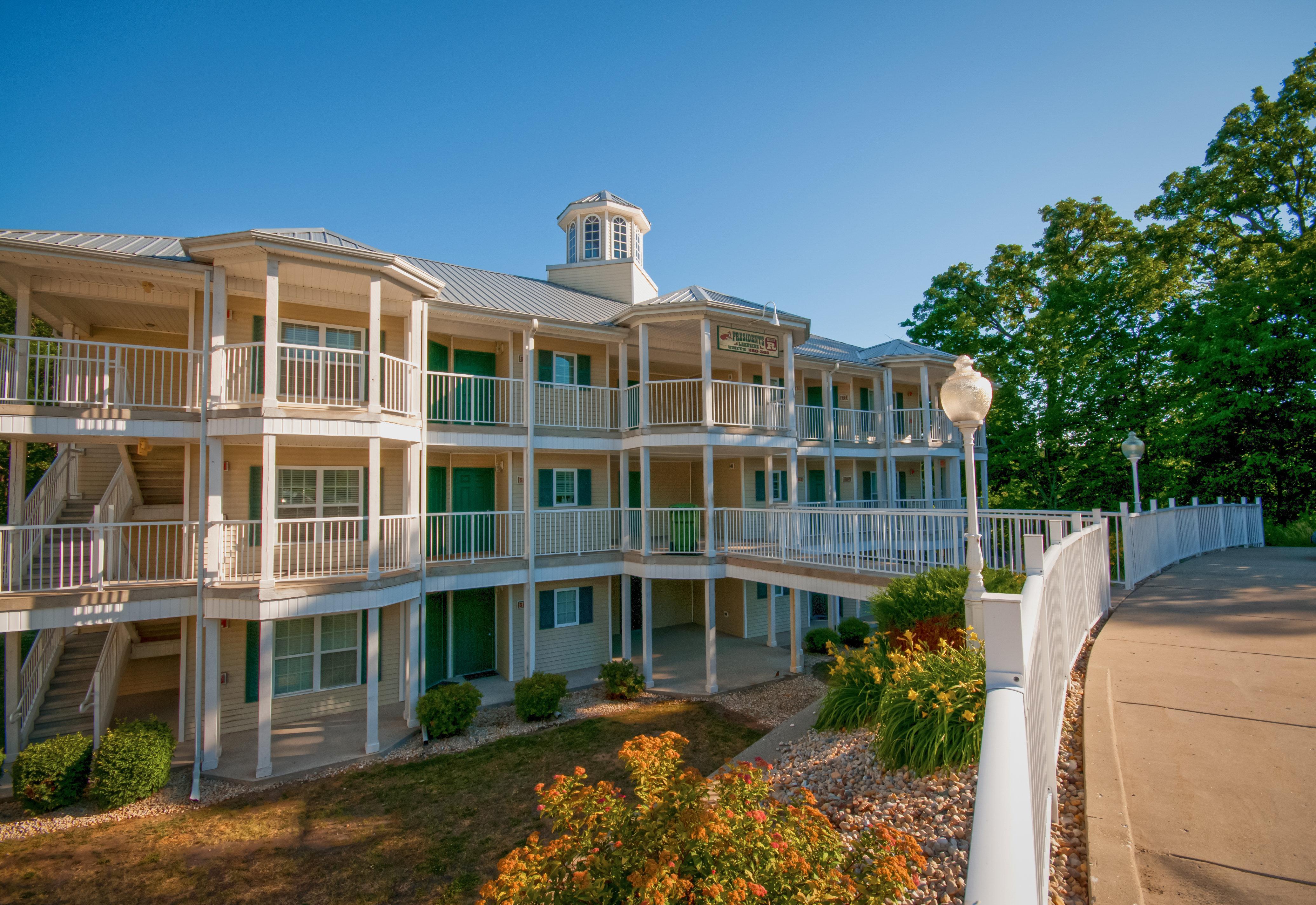 Holiday Inn Club Vacations Fox River Resort At Sheridan Bagian luar foto
