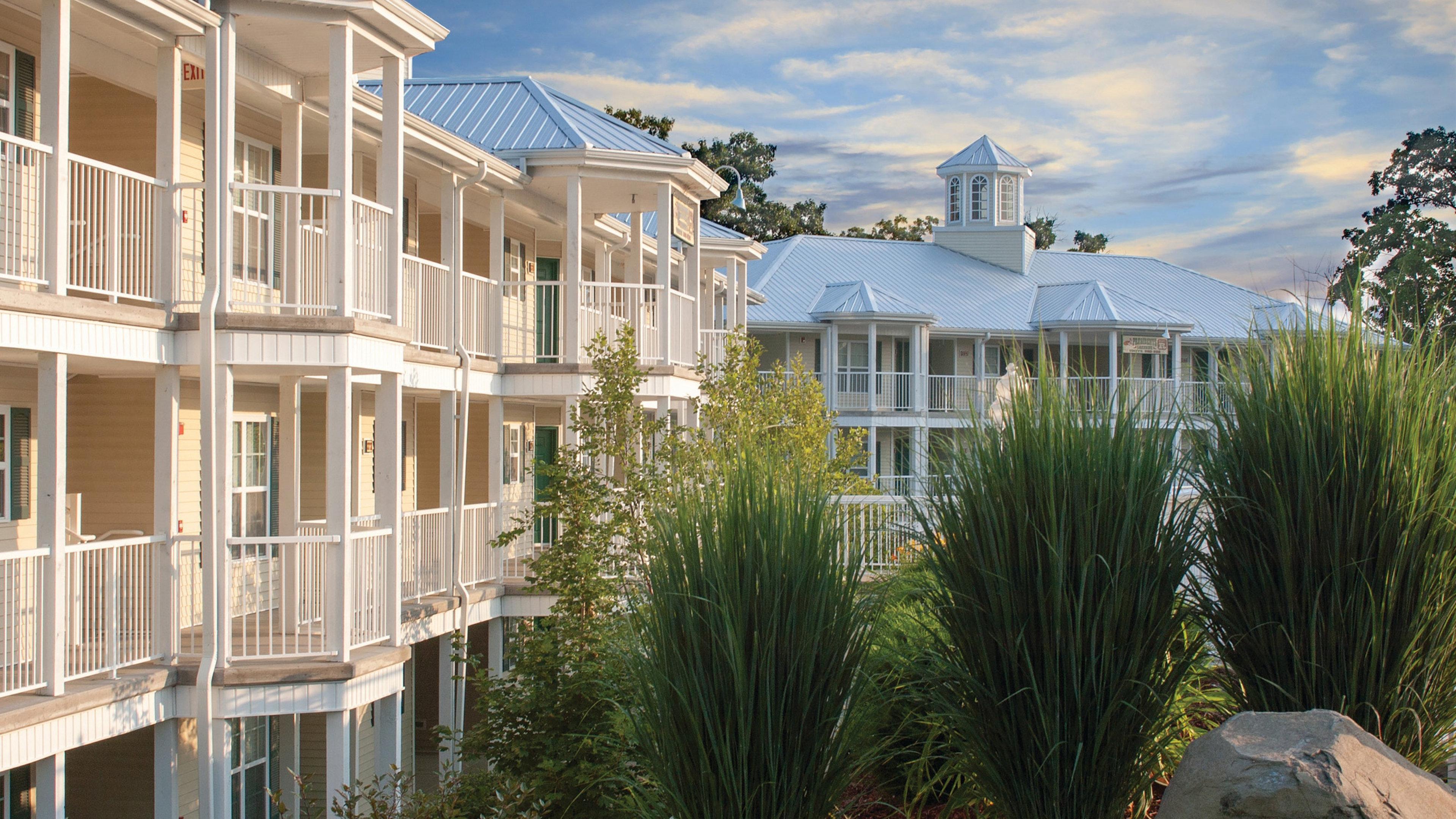 Holiday Inn Club Vacations Fox River Resort At Sheridan Bagian luar foto