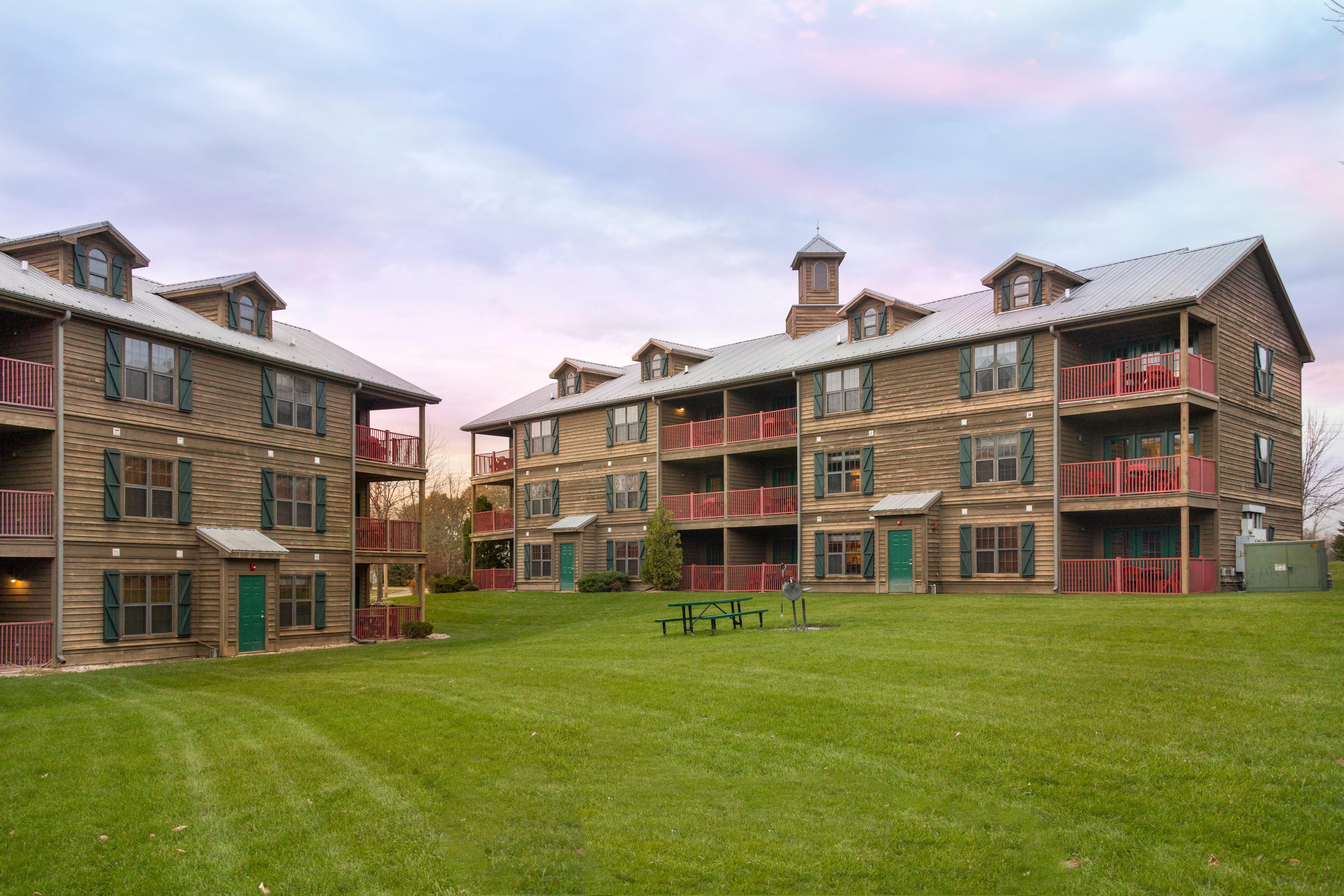 Holiday Inn Club Vacations Fox River Resort At Sheridan Bagian luar foto